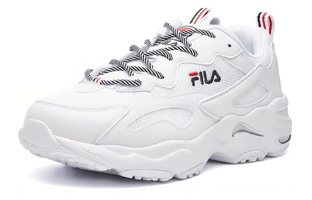 FILA Tracer