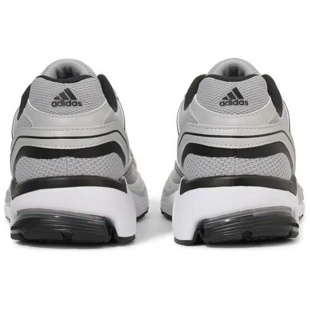 adidas Spiritain 2000