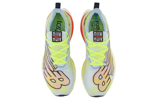 New Balance FuelCell SuperComp Elite v3