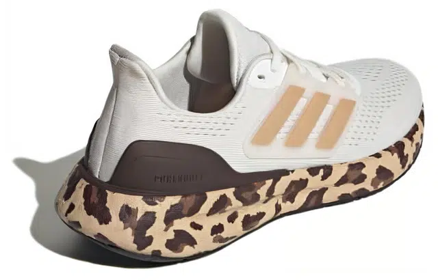 adidas Pureboost 23