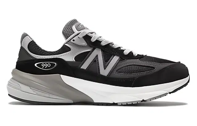 New Balance NB 990 V6