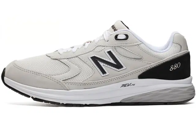 New Balance NB 880 2e