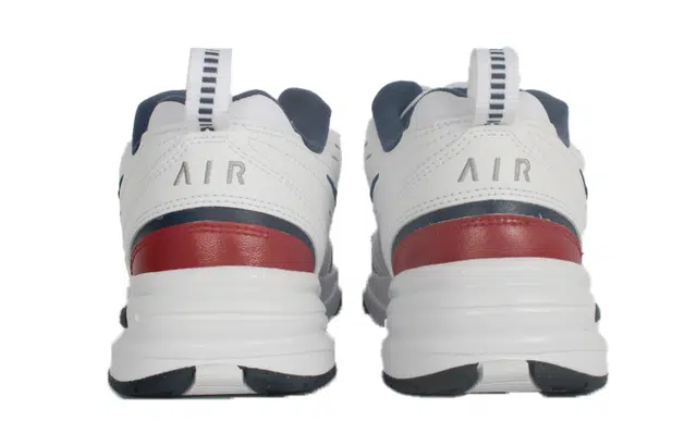 Nike Air Monarch 4