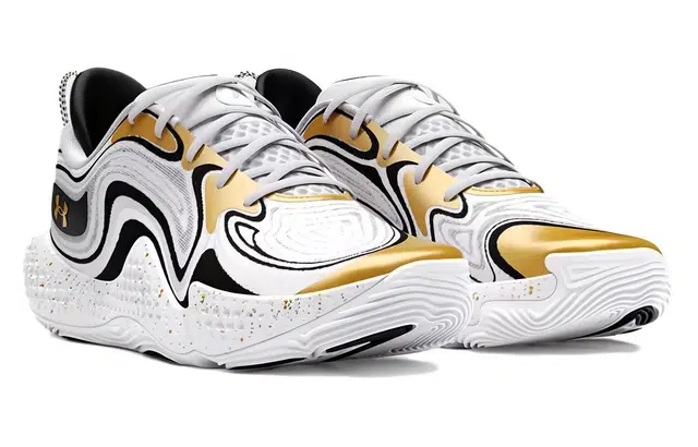 Under Armour UA Spawn 6