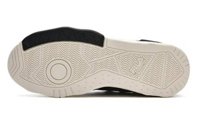 FILA Classic Kicks