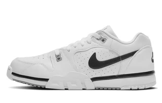 Nike Air Cross Trainer 3 811