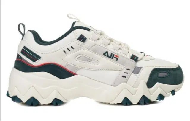 FILA Oakmont