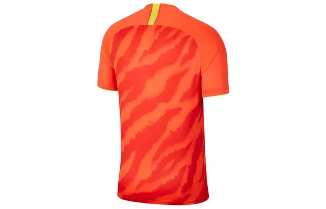 Nike 2020 T