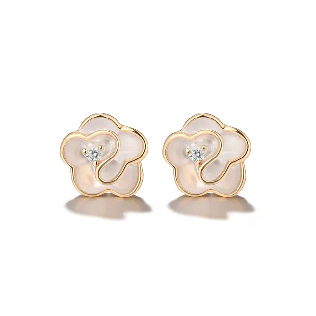 珂里 法式气质优雅小山荼花精致轻奢高级感小巧清新花朵 铜 耳钉 女款