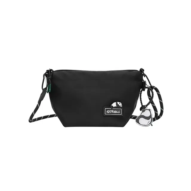 森马斜挎包男熊猫系列大容量旅行包织物运动情侣款健身包多色