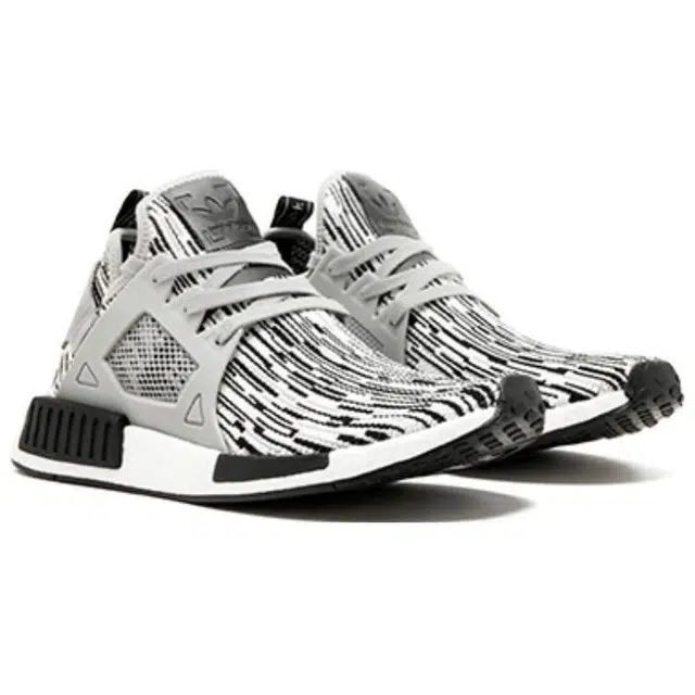adidas originals NMD XR1 Glitch Camo Oreo