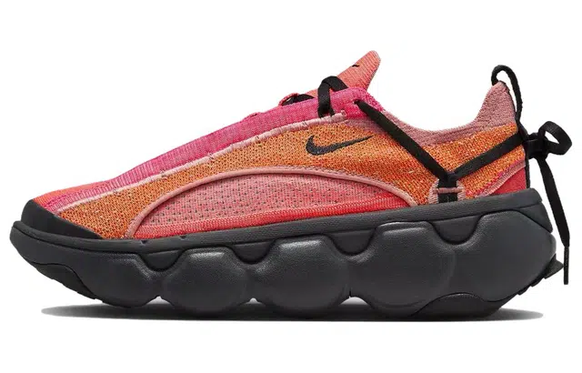 Nike Flyknit Bloom