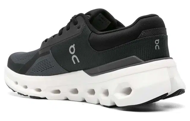 On Cloudrunner 2