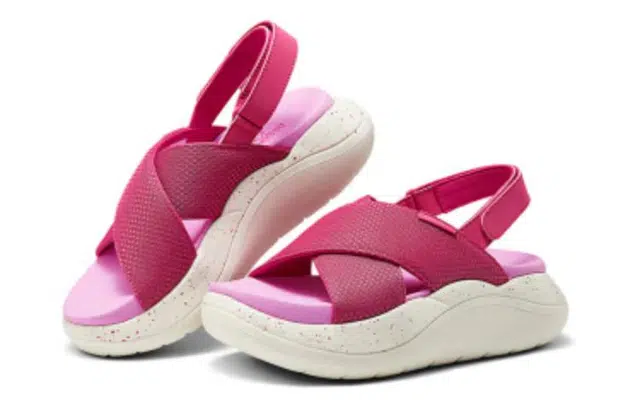 Skechers