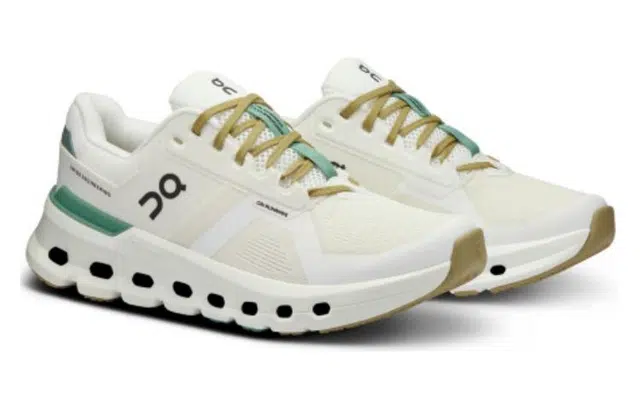 On Cloudrunner 2