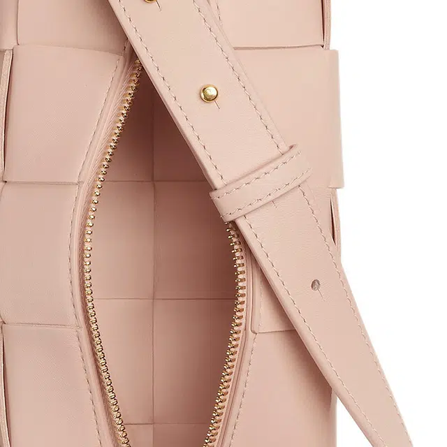 Bottega Veneta Brick CassetteIntrecciato
