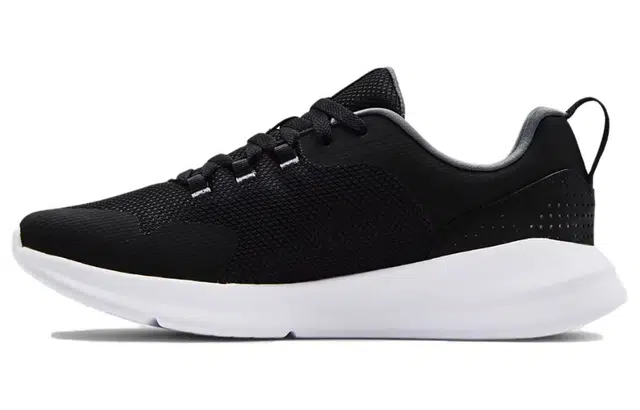 Under Armour Essential-