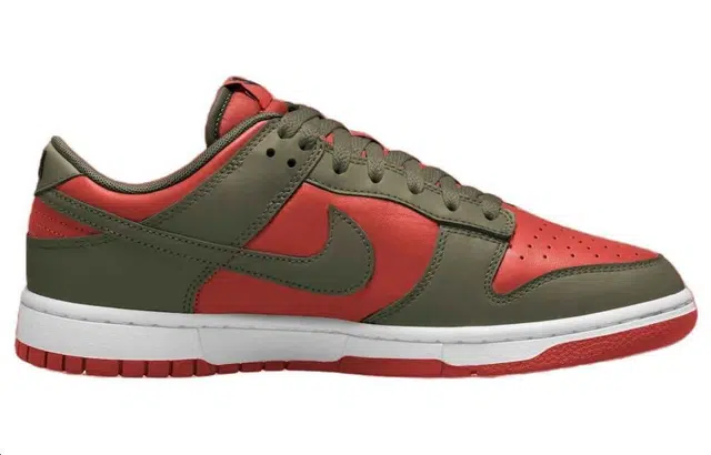 Nike Dunk Low "Mystic Red"
