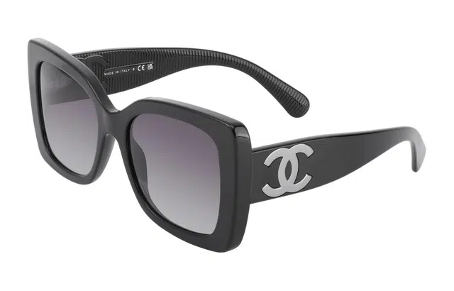 CHANEL Logo
