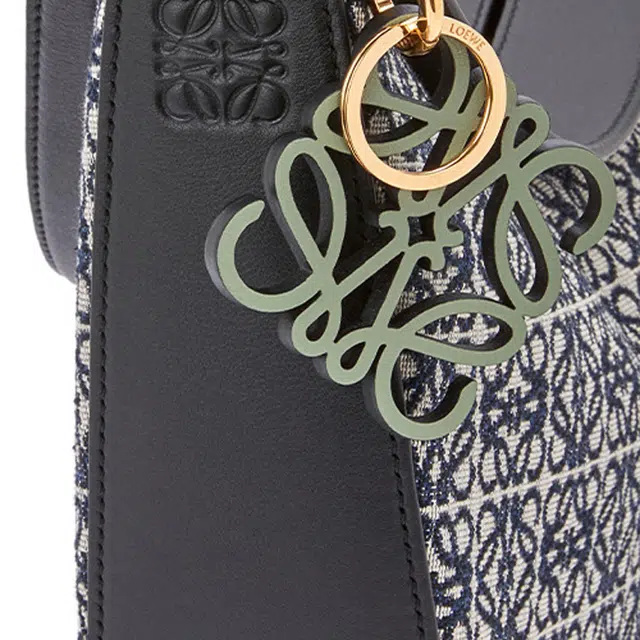 LOEWE Luna