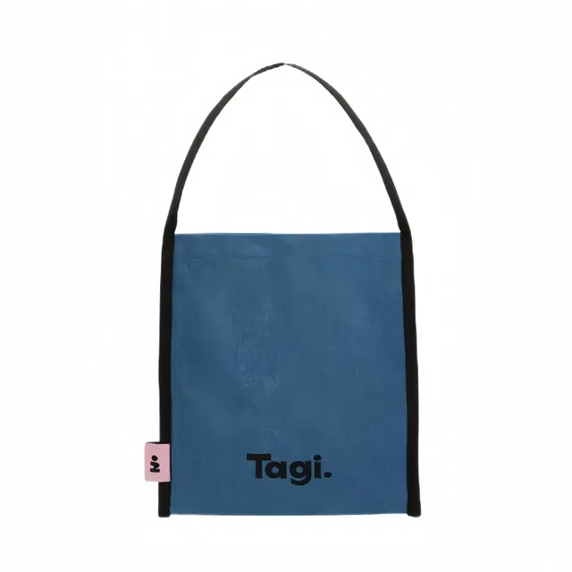 Tagi.