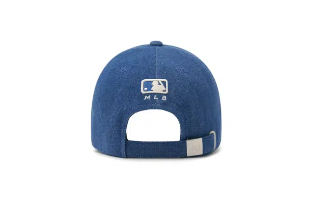 MLB