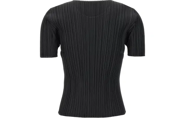 PLEATS PLEASE ISSEY MIYAKE T