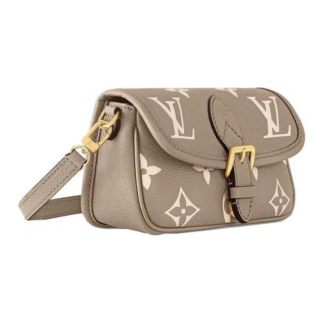 LOUIS VUITTON Diane Tourterelle Creme nano