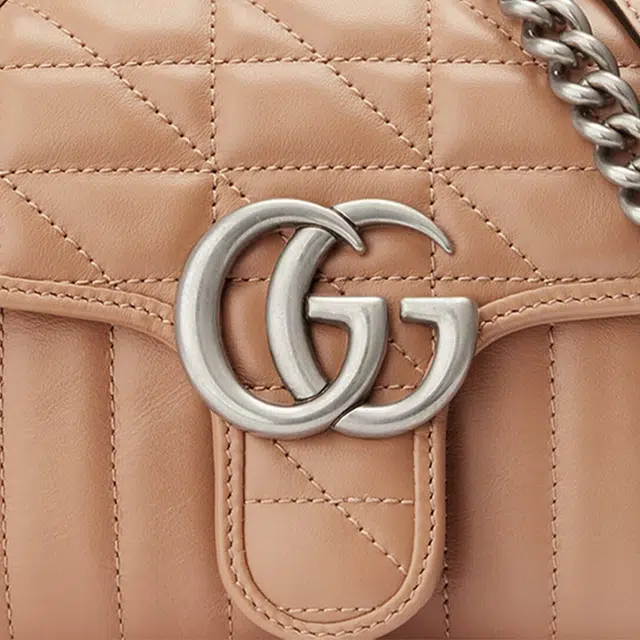GUCCI GG Marmont Logo