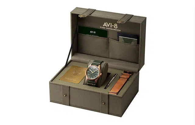 AVI-8 AV-4071-03