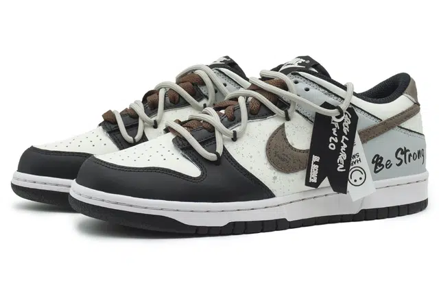 Nike Dunk vibe 520