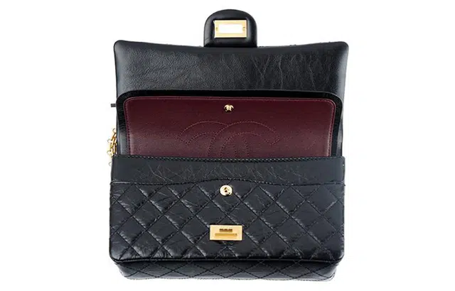 CHANEL 2.55