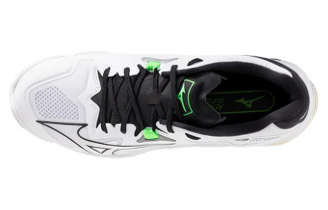 Mizuno Wave Lightning Z8