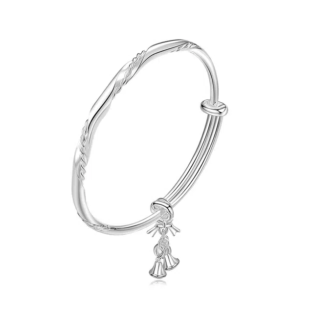 匆匆那年 莫比乌斯铃铛原创设计 新中式复古爱情交织素圈   简约大气可调节 小众设计轻奢高级推拉简约百搭 合金 手镯 女款