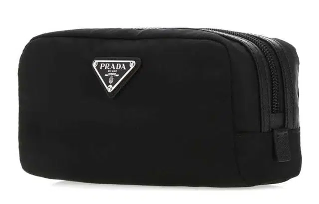 PRADA Logo