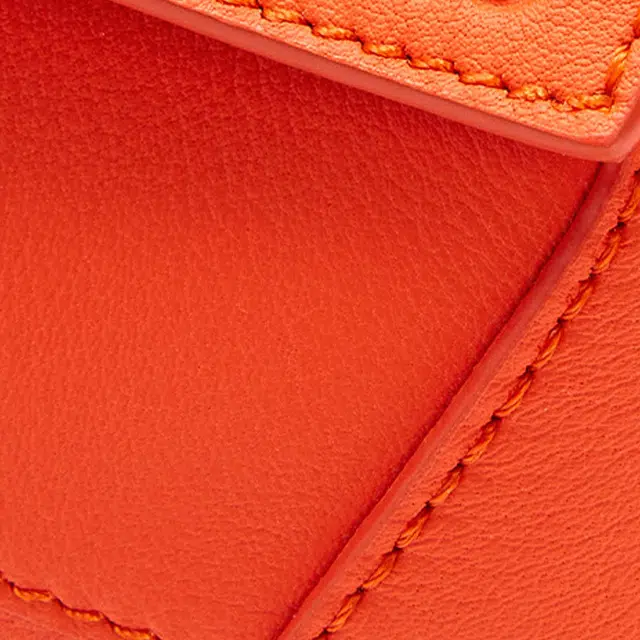 LOEWE Puzzle 24