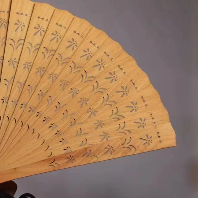 仙作美 夏季必备红木扇子 太行崖柏 苏扇手把件 男女同款情侣款 崖柏