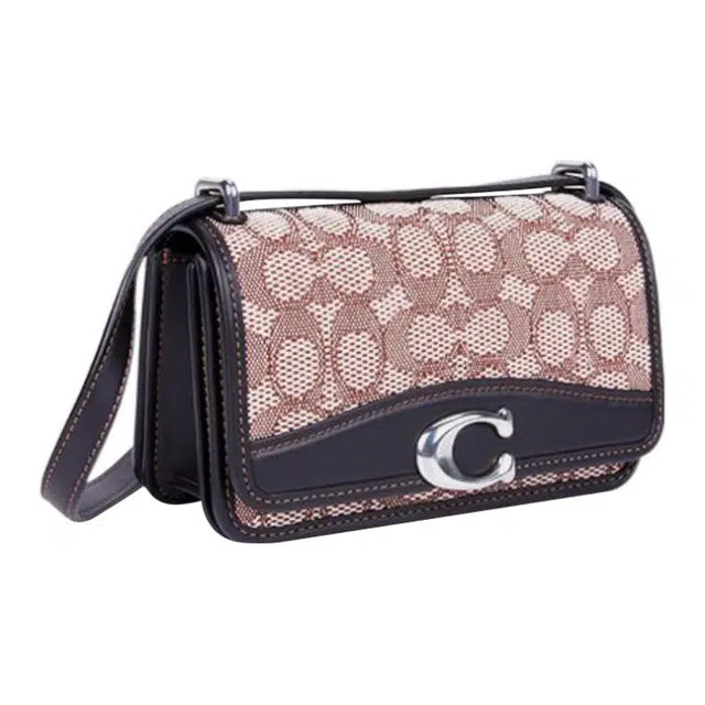 COACH Bandit 18