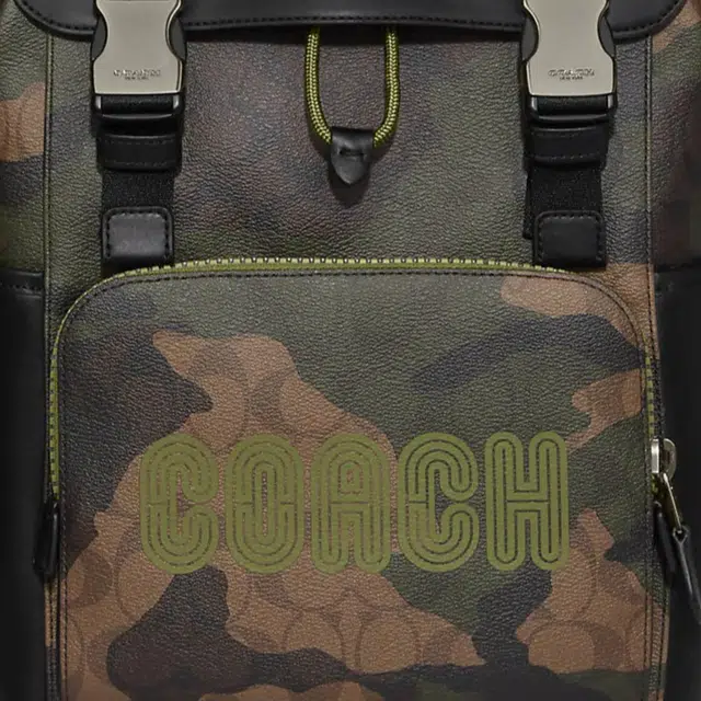 COACH Track 27