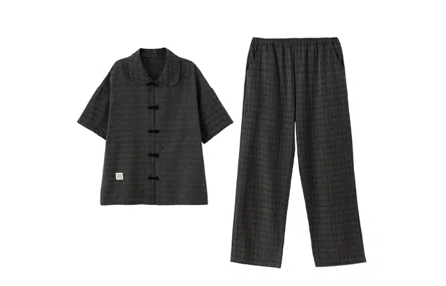 俏薇妮 新中式薄款短袖长裤情侣家居服国风盘扣纯棉条纹宽松休闲可外穿睡衣套装 女款 黑色