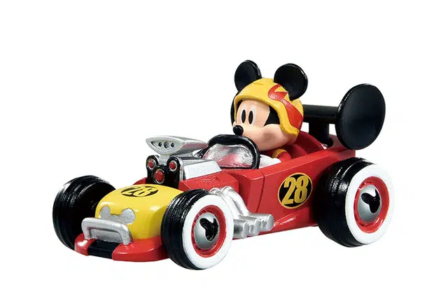 TAKARA TOMY