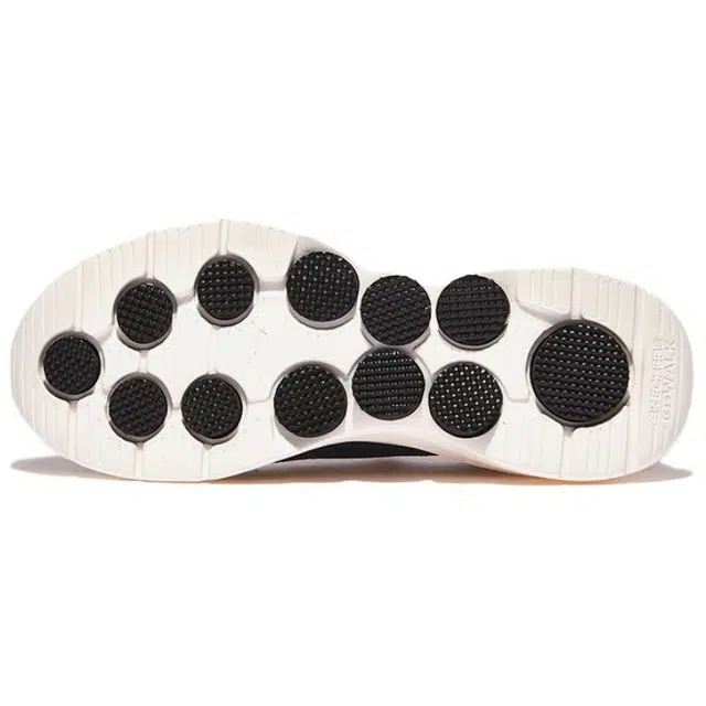 Skechers Go Walk 7