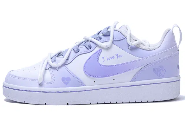 Nike Court Borough Low 520 GS