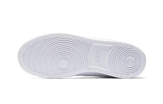 Nike Court Borough Low