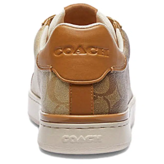 COACH
