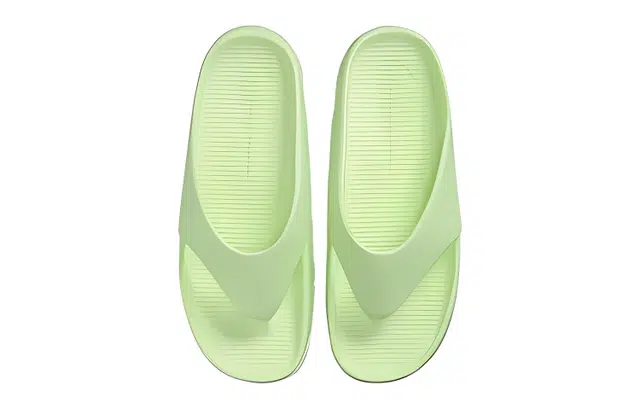 Nike Calm Slide Calm Flip Flop