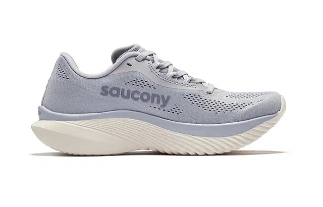 Saucony KINVARA 15