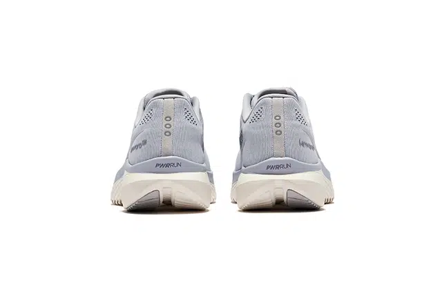 Saucony KINVARA 15