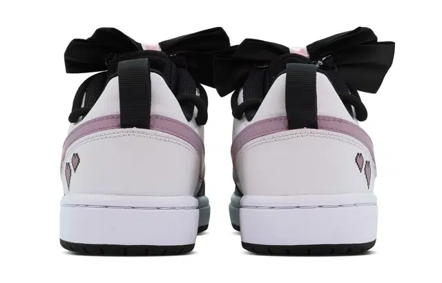 Nike Court Borough Low DEER GS