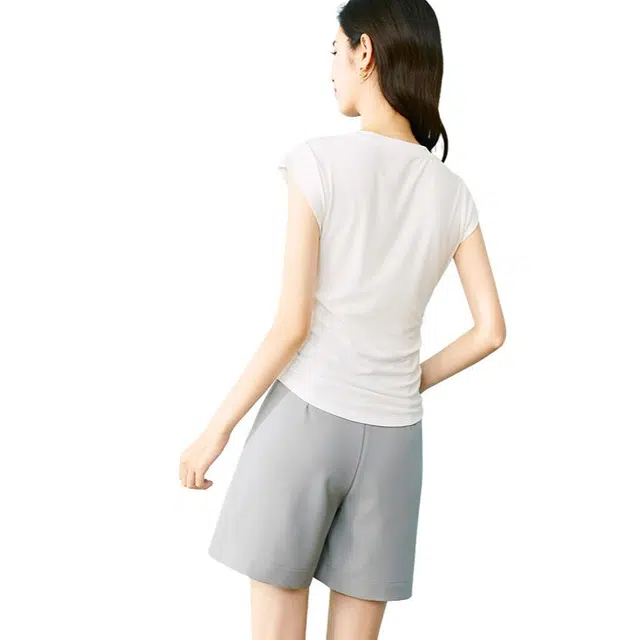 晚白 圆领正肩减龄短袖 女款
